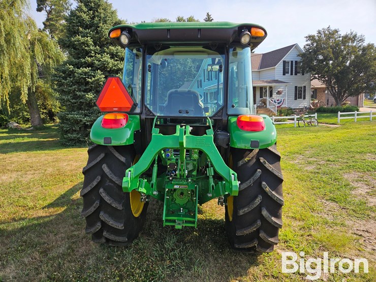 2020-john-deere-5075e-image-6