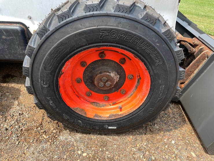 bobcat-s740-image-18