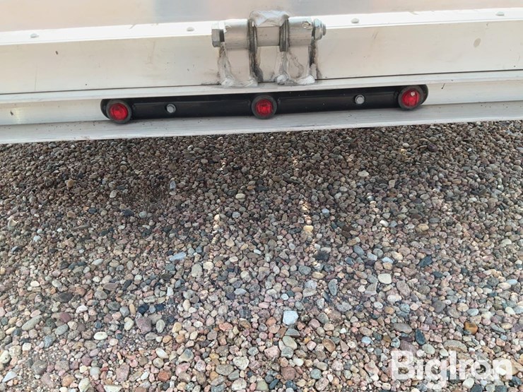 2017-carry-on-10’x6’-s/a-aluminum-utility-trailer-image-20