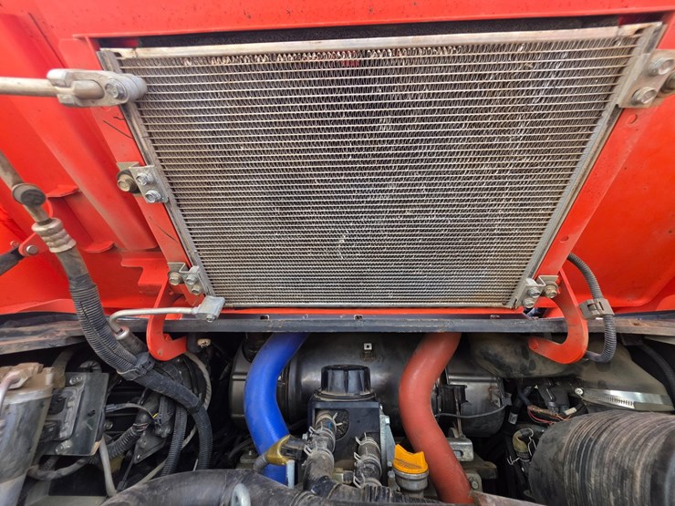 2018-kubota-svl95-2s-image-16