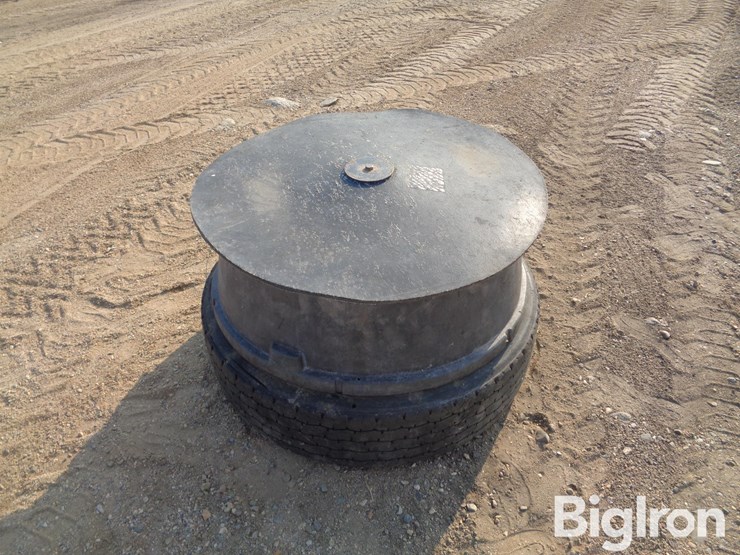 cattle-mineral-feeder-image-4