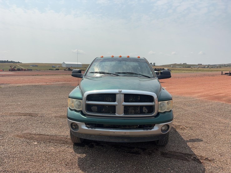 2003-dodge-3500-image-2