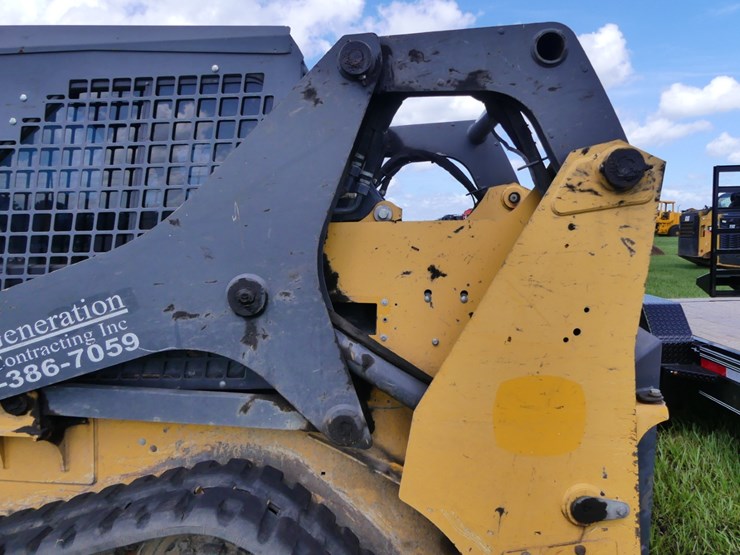 deere-317g-image-8
