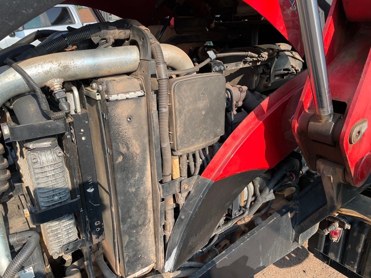2019-case-ih-farmall-75a-image-68