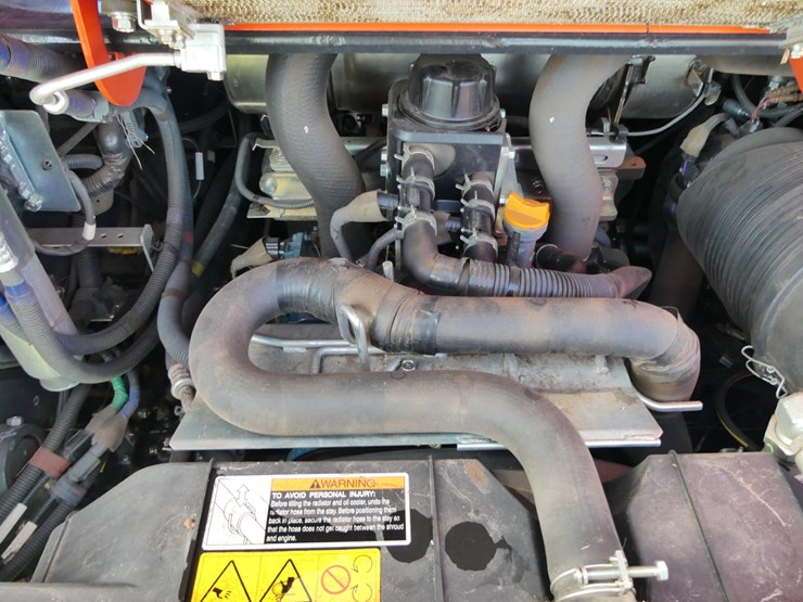 kubota-svl97-2-image-10