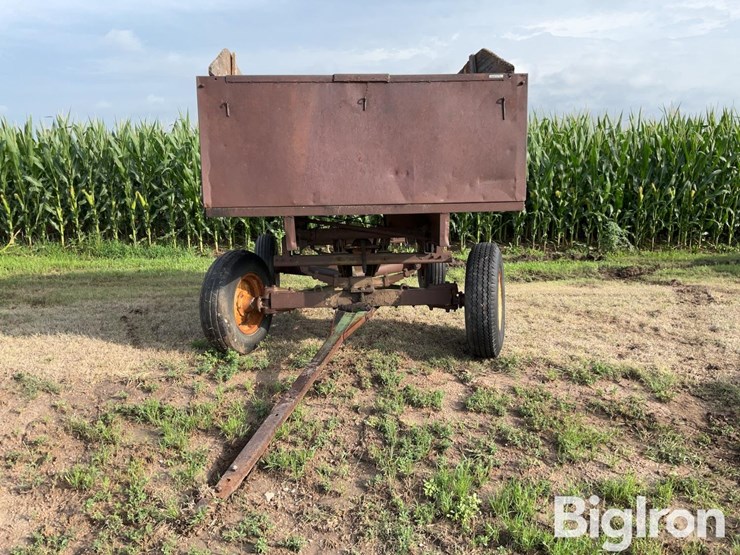 john-deere-11-image-2