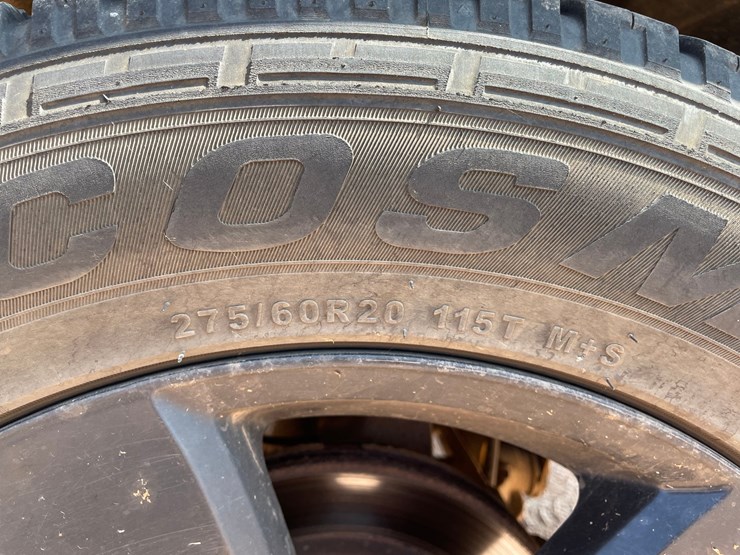 2013-dodge-1500-image-21