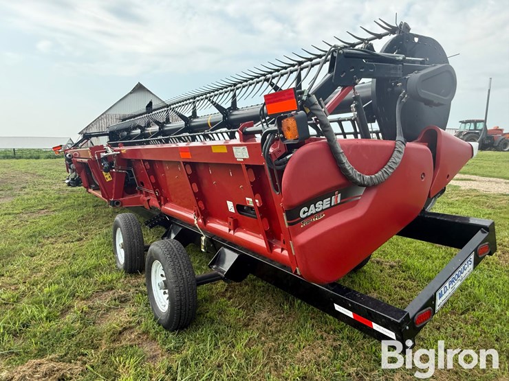 2014-case-ih-3162-image-5