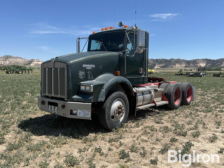 1999-kenworth-t800-image-1