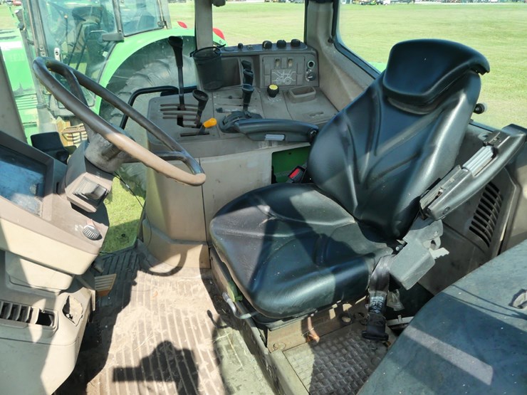 john-deere-7130-image-12