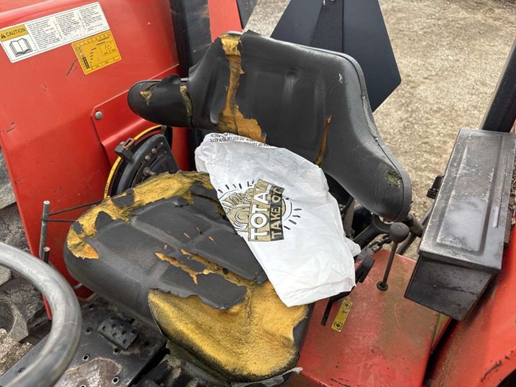 massey-ferguson-271xe-image-17