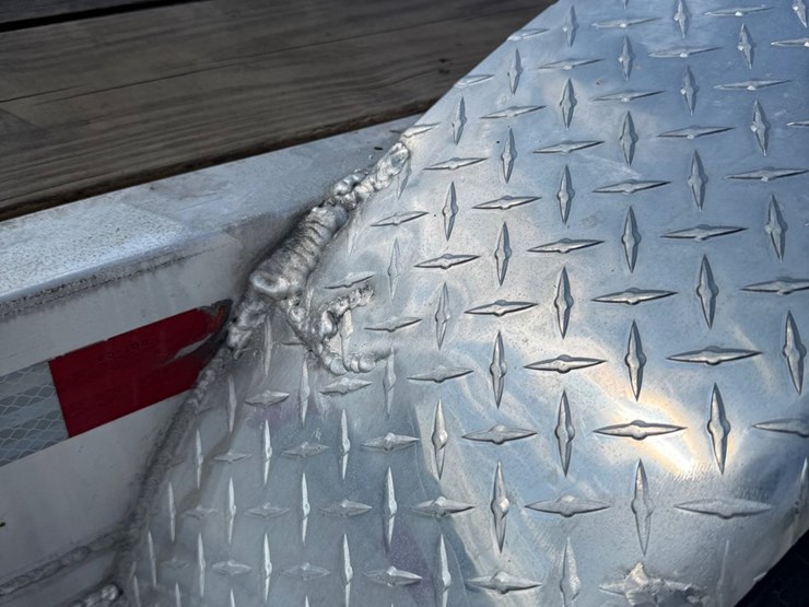 #406-•-2022-wolverine-aluminum-flatbed-trailer(has-wi-title)(helenville,-wi)-image-8