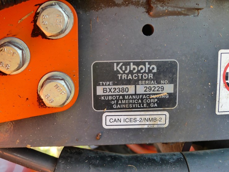 kubota-bx2380-image-15
