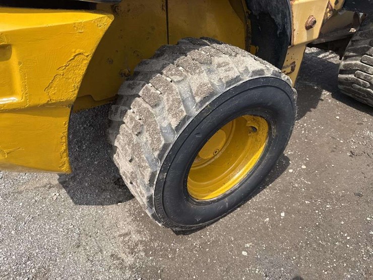 caterpillar-903c-image-13