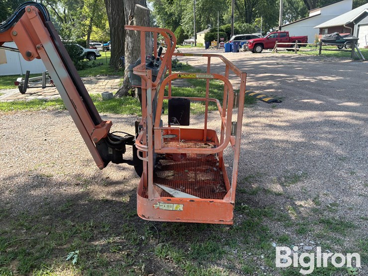 2005-jlg-450aj-image-10