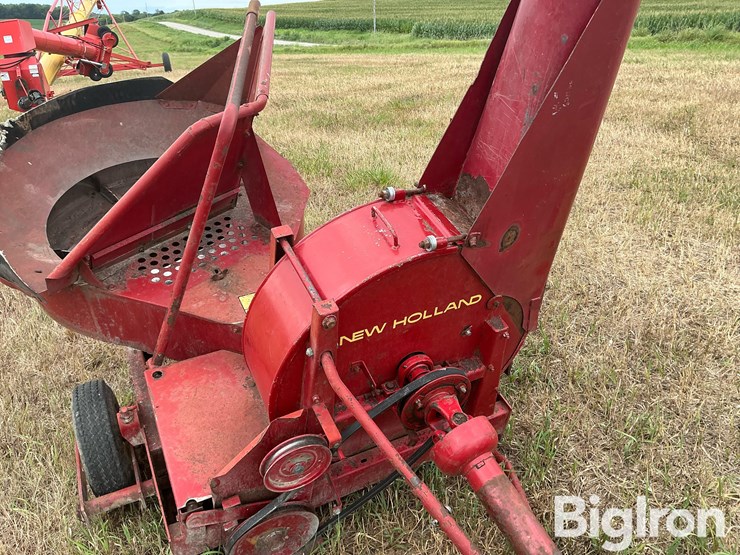 new-holland-30-image-16