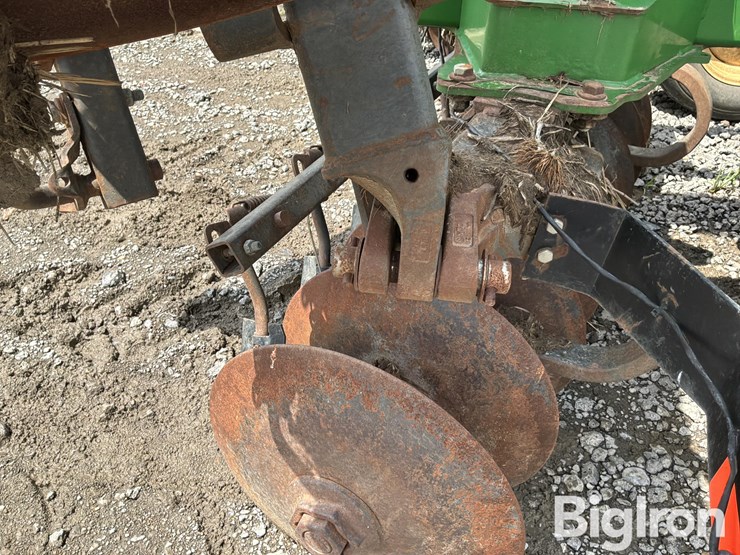 john-deere-2623-image-11