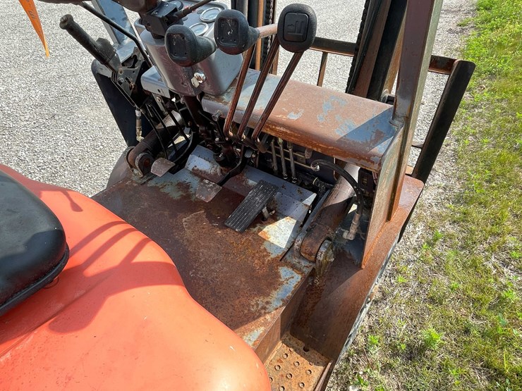 #250-•-tailift-lp-forklift-(shawano,-wi)-image-26