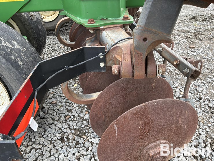 john-deere-2623-image-10