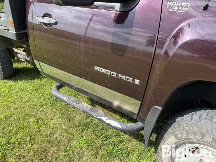 2008-chevrolet-2500-image-13