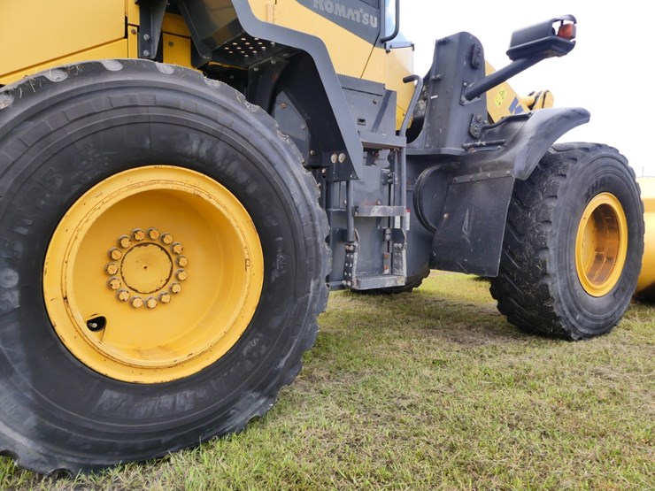 komatsu-wa320-image-6