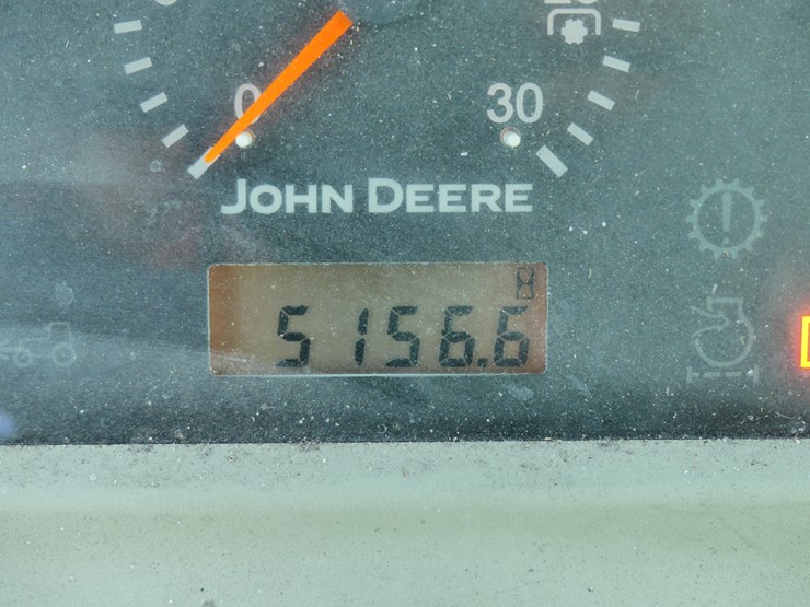 john-deere-3520-image-19