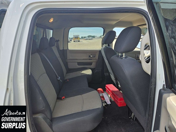 2010-dodge-ram-2500-image-33