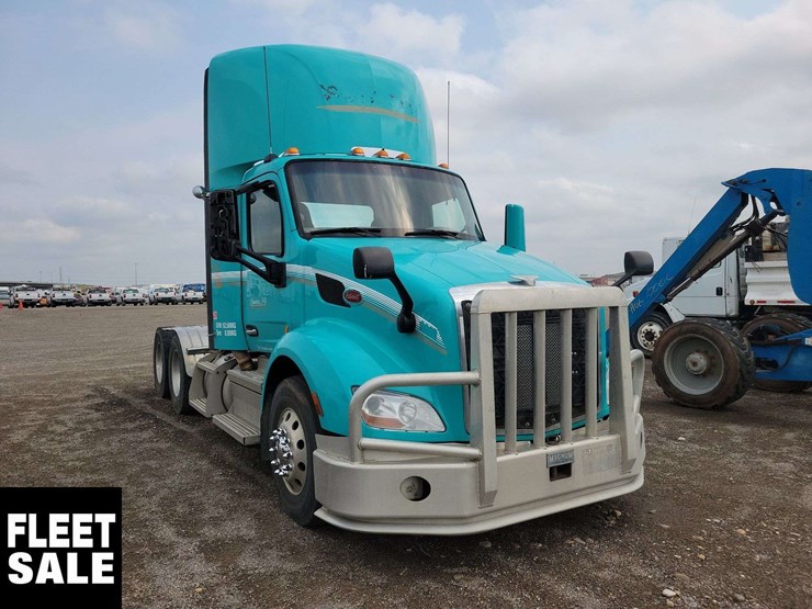 2018-peterbilt-579-image-4
