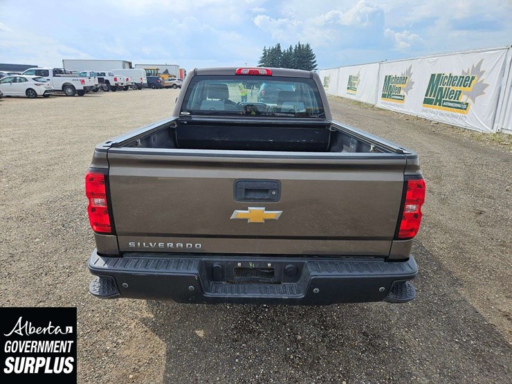 2015-chevrolet-silverado-1500-image-6