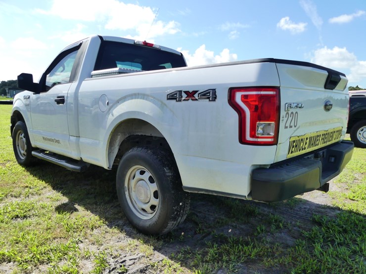 2016-ford-f150-xl-image-4