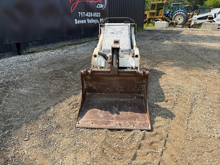 2015-bobcat-mt55-image-7