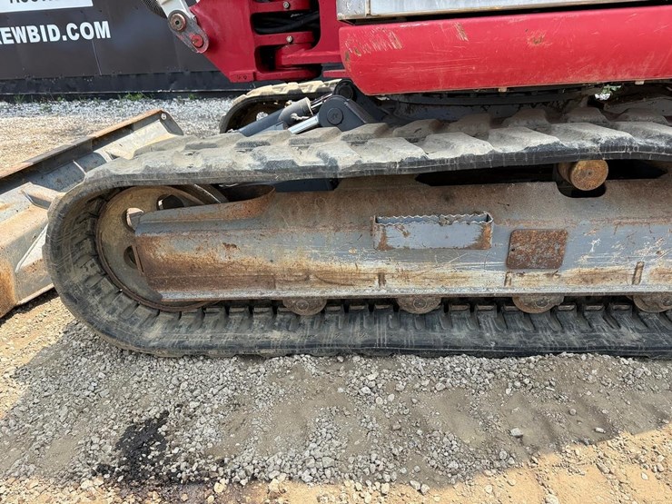 2007-takeuchi-tb175-image-15