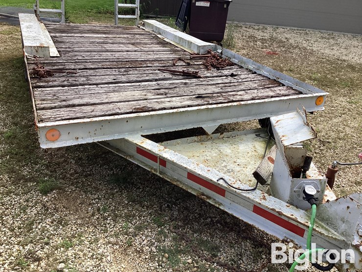 1995-utility-flatbed-image-11