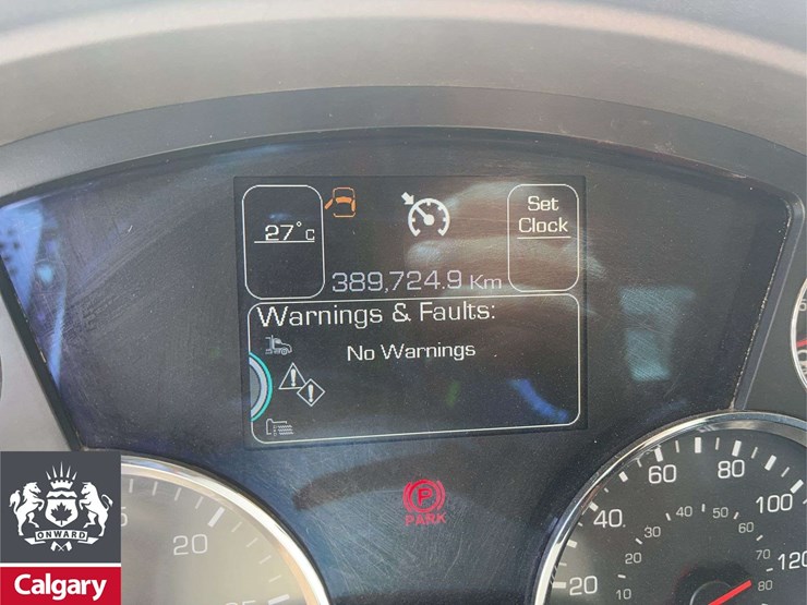 2018-kenworth-t880-image-26