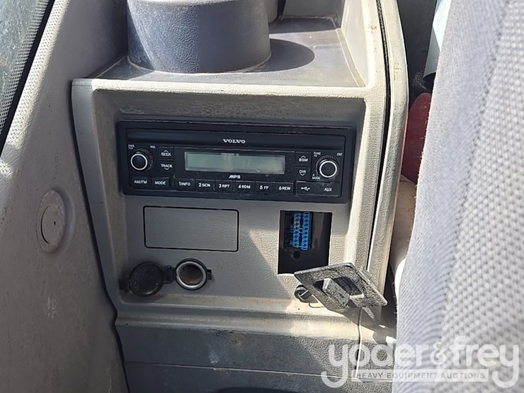 2019-volvo-ec300el-image-74