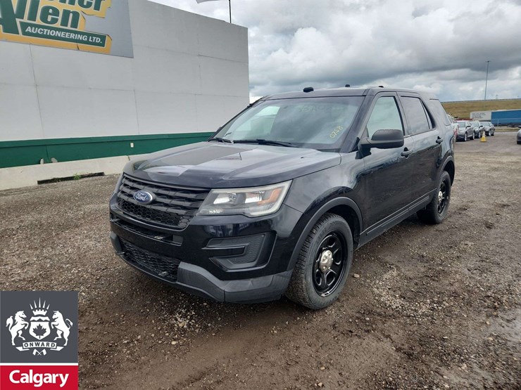 2018-ford-explorer-image-1