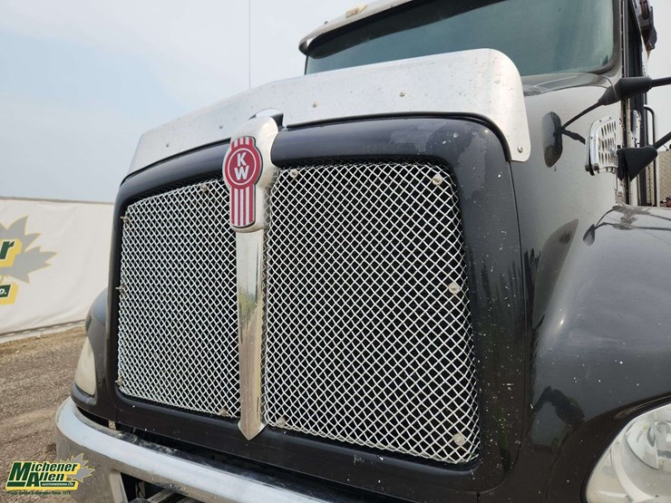 2012-kenworth-t370-image-39
