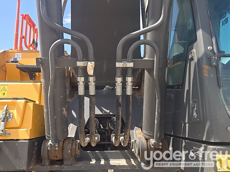 2019-volvo-ec300el-image-26
