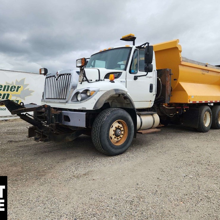 INTERNATIONAL WORKSTAR 7500