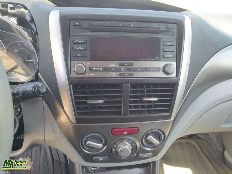 2012-subaru-forester-image-16