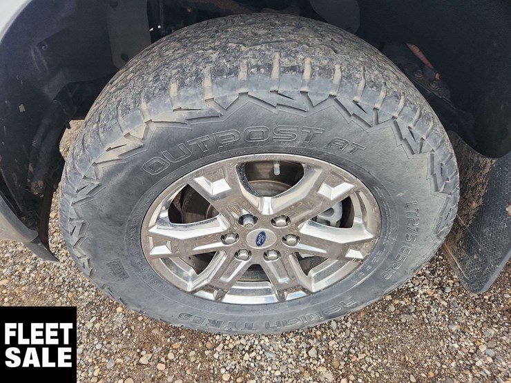 2021-ford-f150-image-11