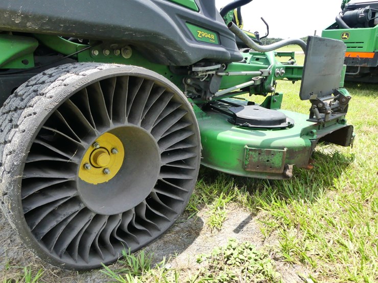 2023-john-deere-994r-image-6