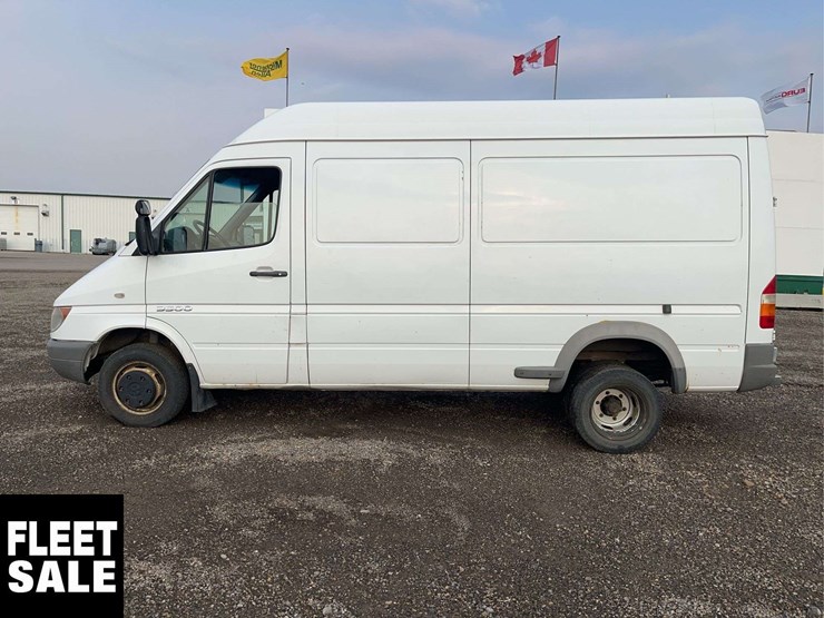 dodge-3500-image-6