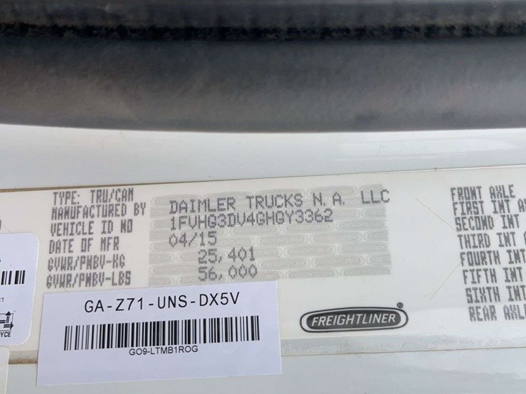 2016-freightliner-114sd-image-25