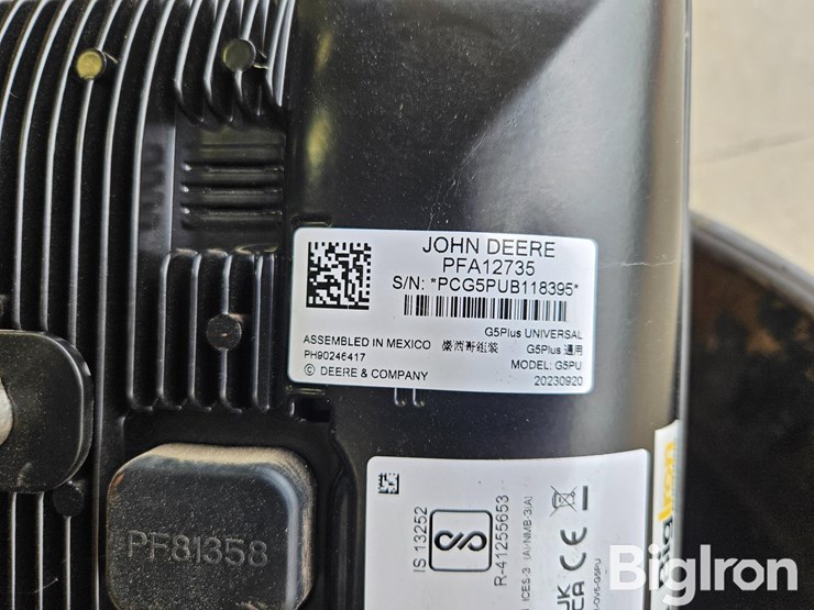 2023-john-deere-g5-plus-universal-display-image-13