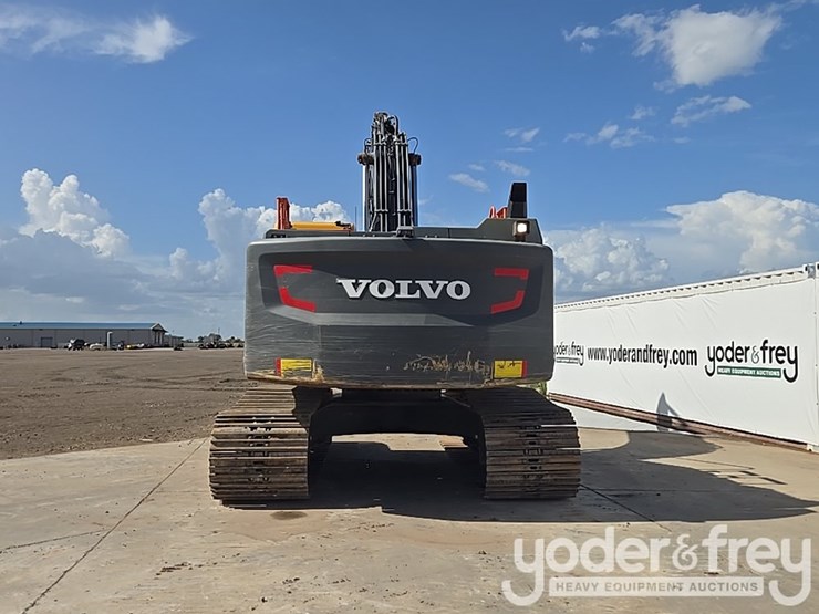 2020-volvo-ec300el-image-4