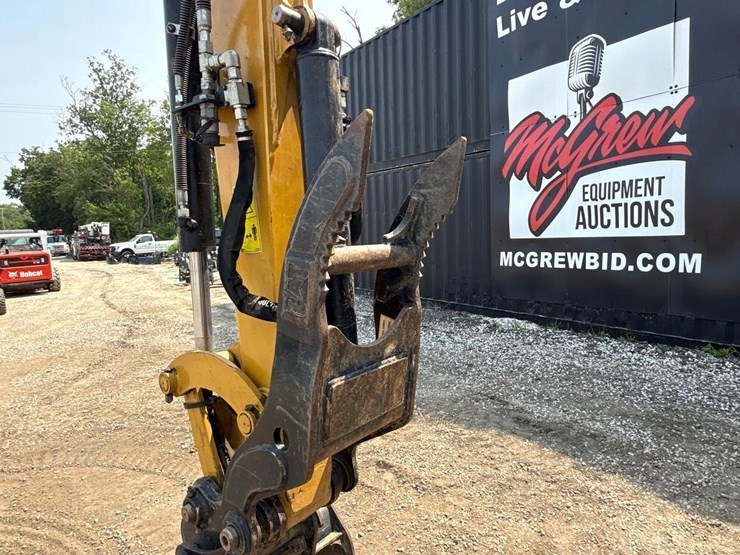 2023-caterpillar-306-cr-image-10