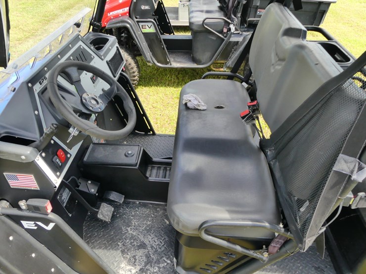 2023-landmaster-ev-image-11