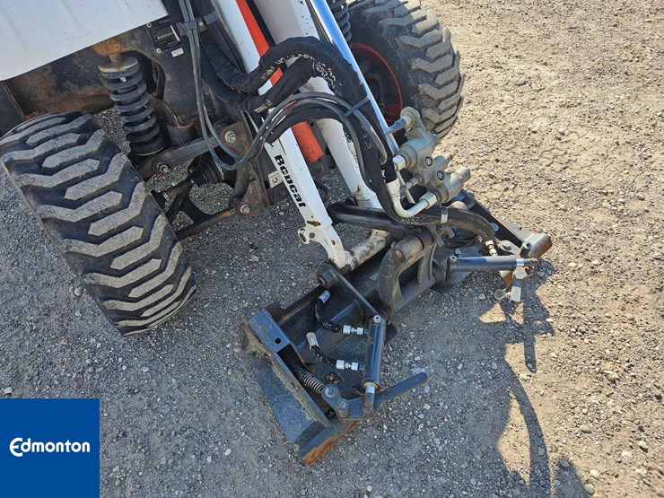 bobcat-toolcat-5600-image-35