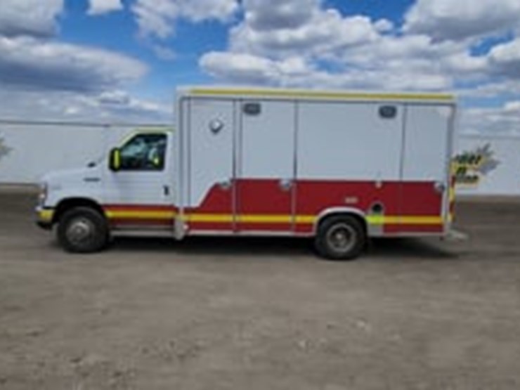 2018-ford-e450-image-5